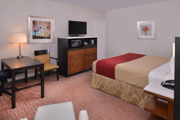 Best Western Royal Palace Inn & Suites image 16